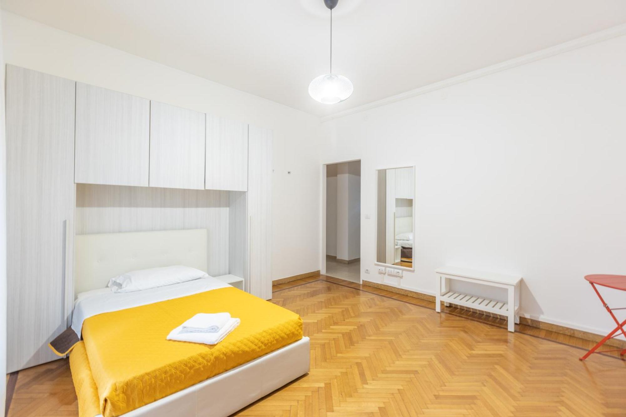 La Finestra Sul Centro, Bologna By Short Holidays Экстерьер фото